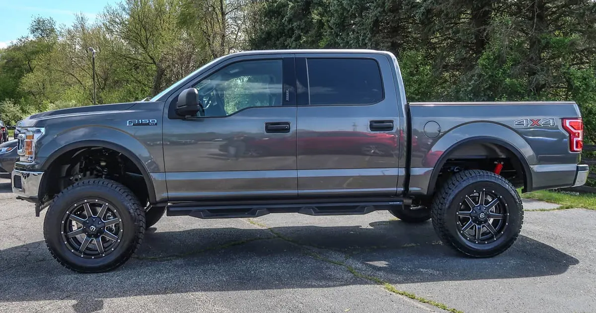 Grey Ford pickup build